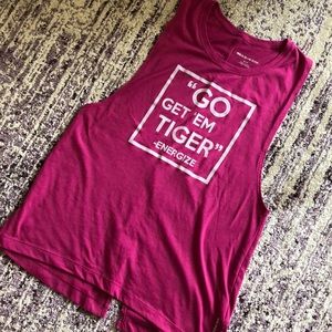 Magenta workout tank